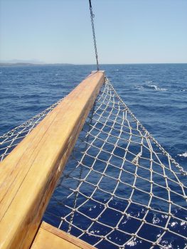 boat-196094_1920